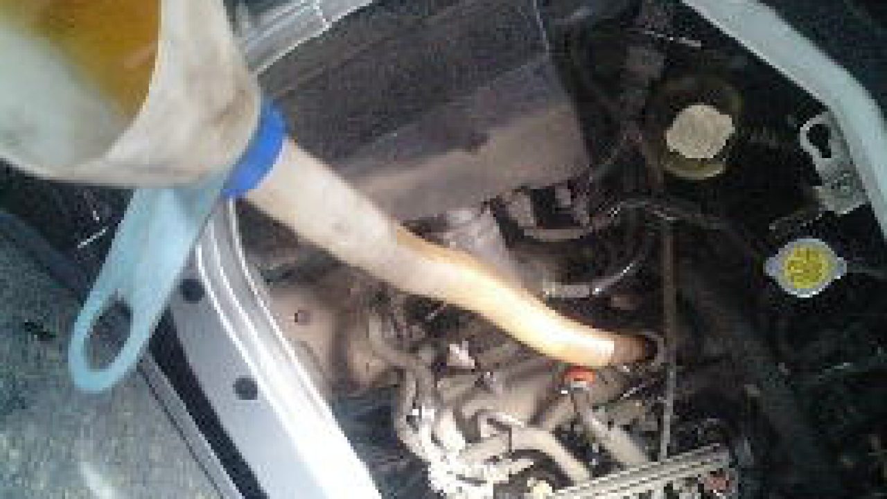 エンジンオイルの値段を考える 高級なオイルを使うか安価なオイルを使うか Mho Engineering