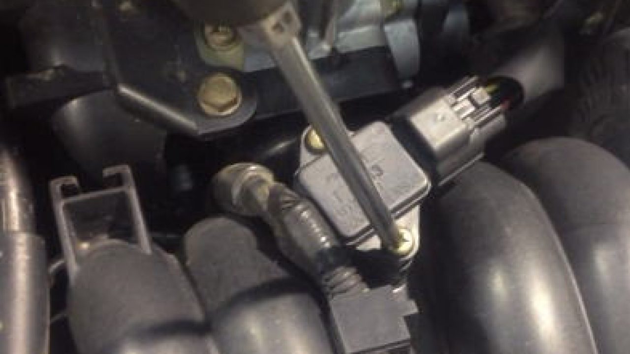 H5年　サンバー　V-KS4　圧力センサー　バキュームセンサー [ZNo:05000067] 3kurudepa= 114 傷や汚れありH5年 サンバー V-KS4 圧力センサー バキュームセンサー