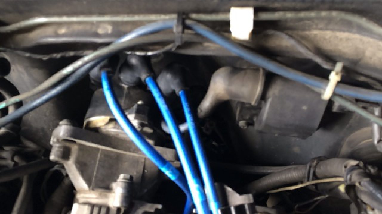 ハイテンションコードとは 通称プラグコードと同じもの Mho Engineering ハイテンションコードとは 通称プラグコードと同じもの Mho Engineering