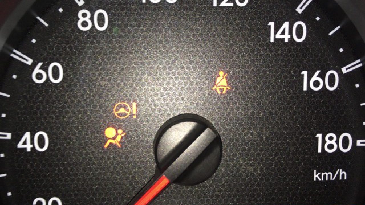 シートベルト警告灯が点灯しないと車検に通らないことについて Mho Engineering シートベルト警告灯が点灯しないと車検に通らないことについて Mho Engineering