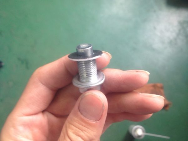 オイル交換の正しい手順を復習しておこう！ - MHO ENGINEERING