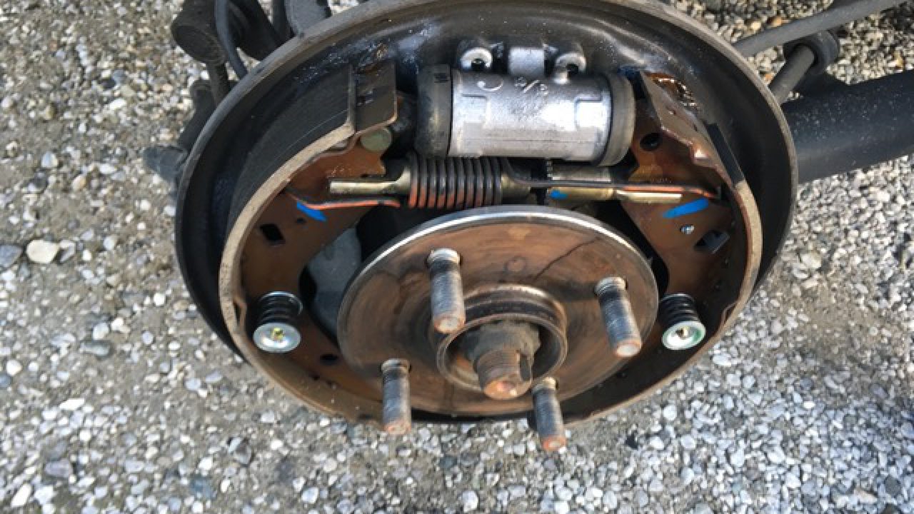 タイヤの履き替え時に点検したいポイントなどを紹介 Mho Engineering タイヤの履き替え時に点検したいポイントなどを紹介 Mho Engineering