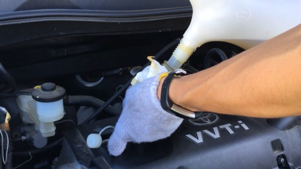 軽自動車ターボのシビアコンディション該当なので2500kmでオイル交換をしようと思ってます Mho Engineering 軽自動車ターボのシビアコンディション該当なので2500kmでオイル交換をしようと思ってます Mho Engineering