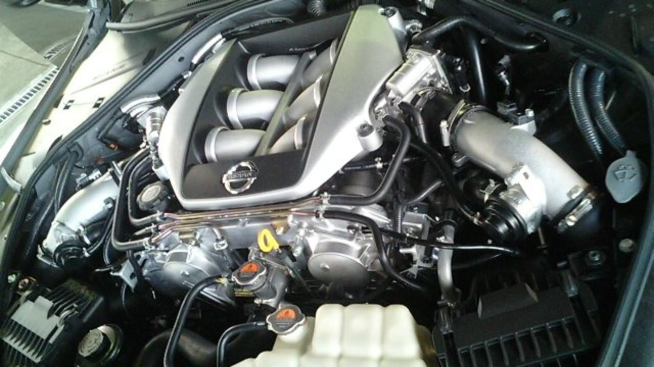 超高性能車に使われているオイルはmobile1 Gt Rやnsx スープラやlfaなどのオイル事情は Mho Engineering 超高性能車に使われているオイルはmobile1 Gt Rやnsx スープラやlfaなどのオイル事情は Mho Engineering