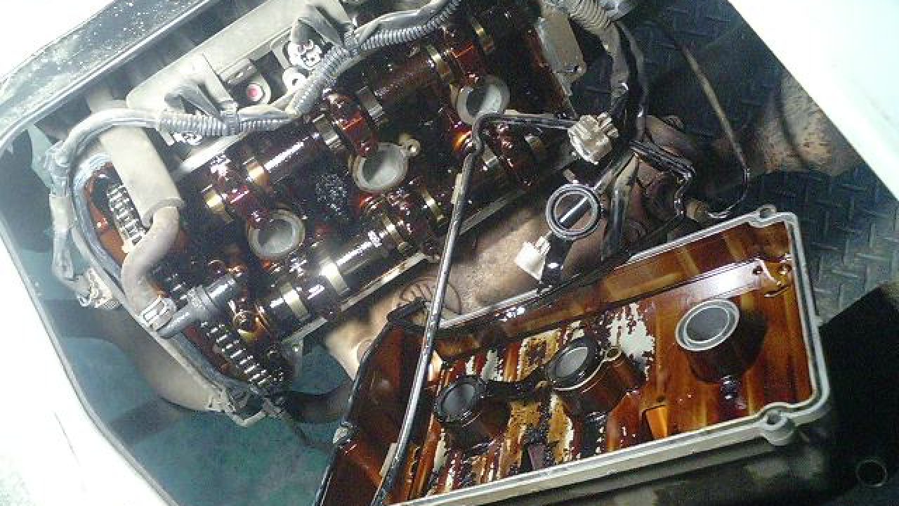 エンジンから異音が オイル交換をして収まったけど どう判断すべき Mho Engineering エンジンから異音が オイル交換をして収まったけど どう判断すべき Mho Engineering