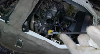 国産車のオイル交換時期は2500km～15000kmで幅あり過ぎ！実際は何kmで行うのがベスト？