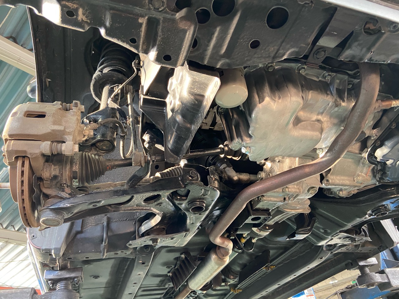 壊れやすいダイハツkfエンジンのオイルパン交換は5万円超の修理代 4wd車に要注意 Mho Engineering