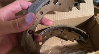 ブレーキシューは全数交換の理由！減っている片側だけの交換がNGなのは？