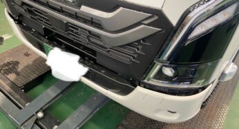 新型の23.0型エルフ、バッテリー交換には手順があるので要注意