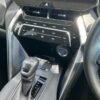Pに入れたのに車が少し動く？パーキングだけで駐車してはいけない理由