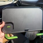 車内で仕事をするためにSAIJIのハンドルテーブルを購入!実際に使ってわかったメリットとデメリット